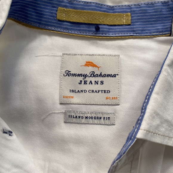 Short Sleeve Button Down - Picture 3 of 4